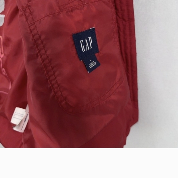 Gap Puffer Vest Womens Large Red Hooded Down Winter San Francisco Love Lined - Picture 6 of 7